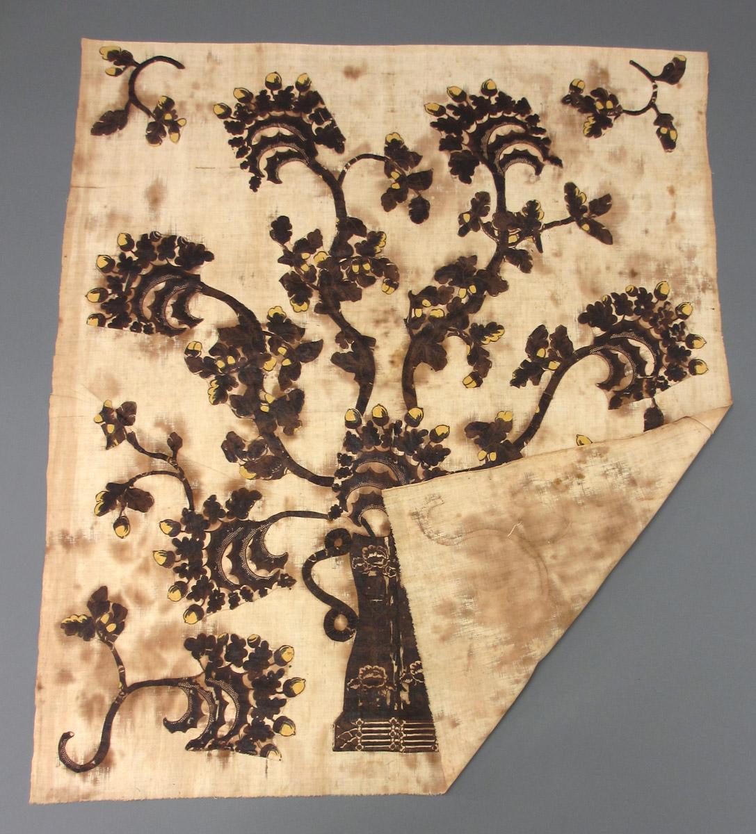 1981.0228 Panel (Appliqued) folded corner