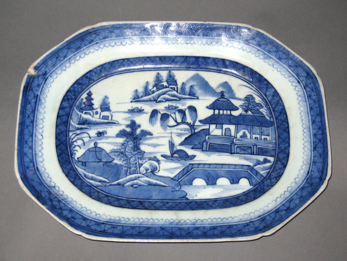 1981.0240 Porcelain dish