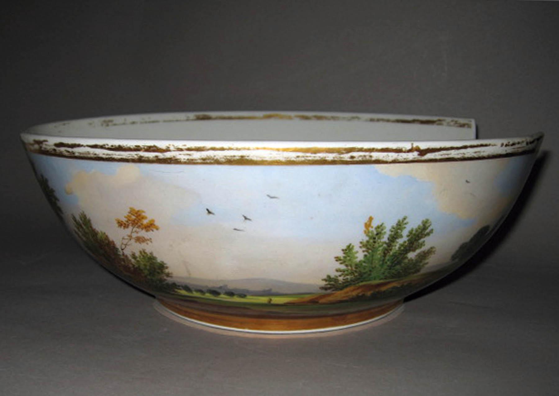 1981.0244 Porcelain bowl (view 2)
