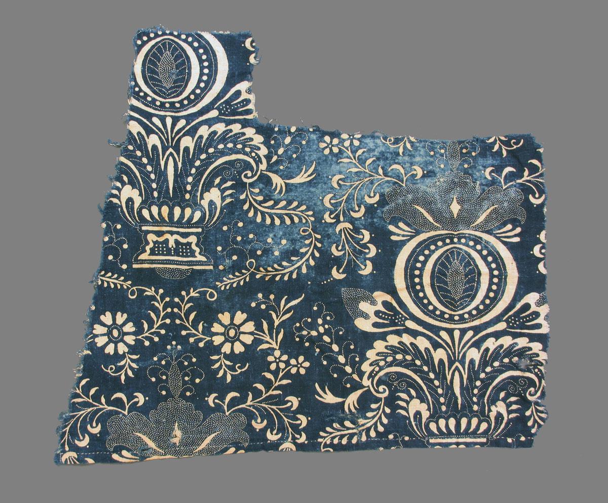1981.0279 textile, printed obverse