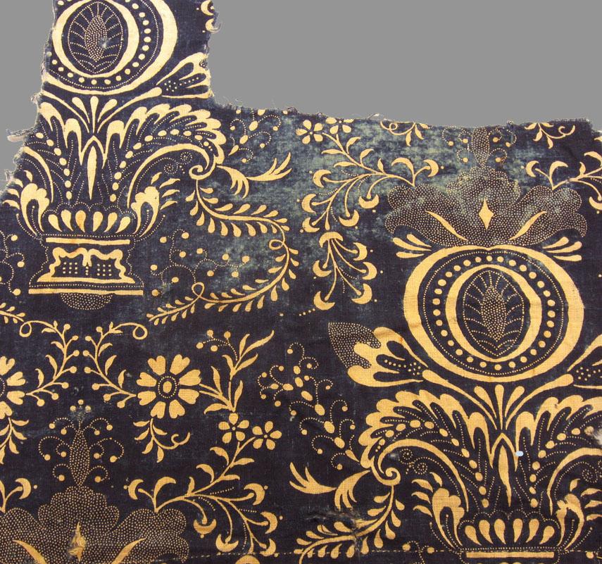 1981.0279 textile, printed repeat