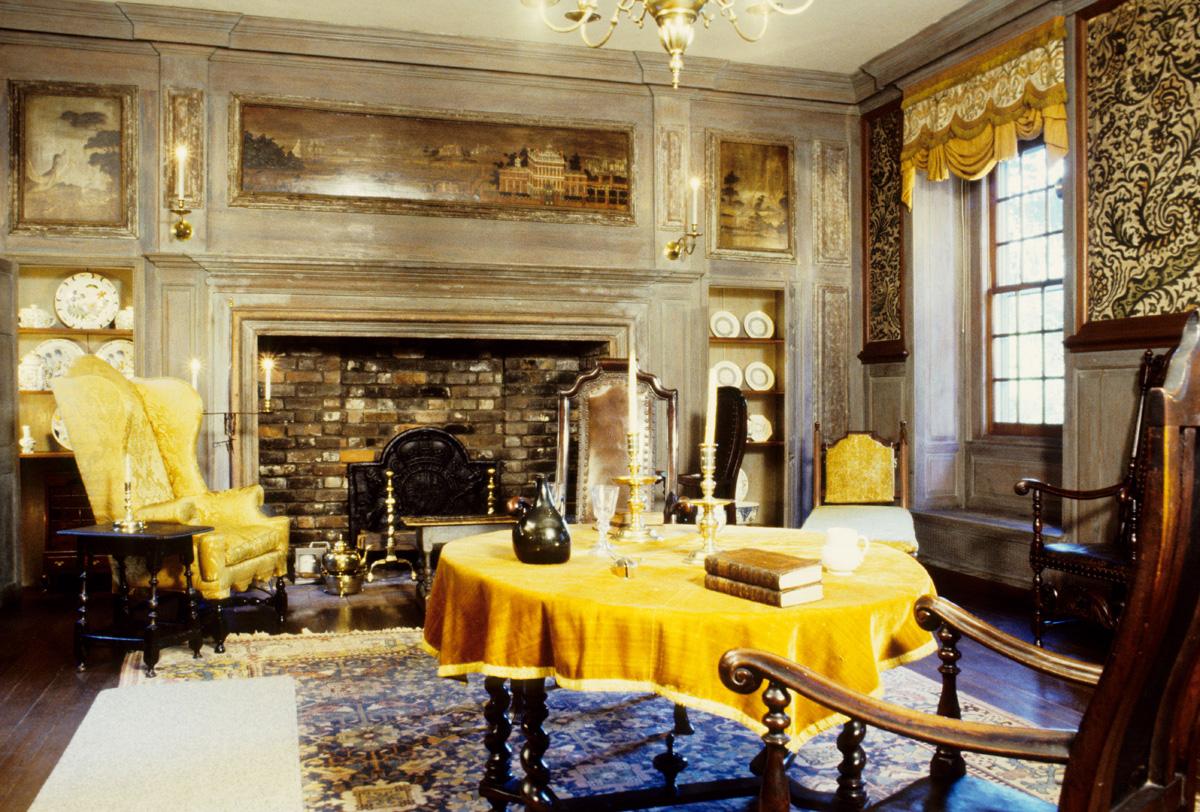 Room-Flock Room, July 1978 (view 2)
