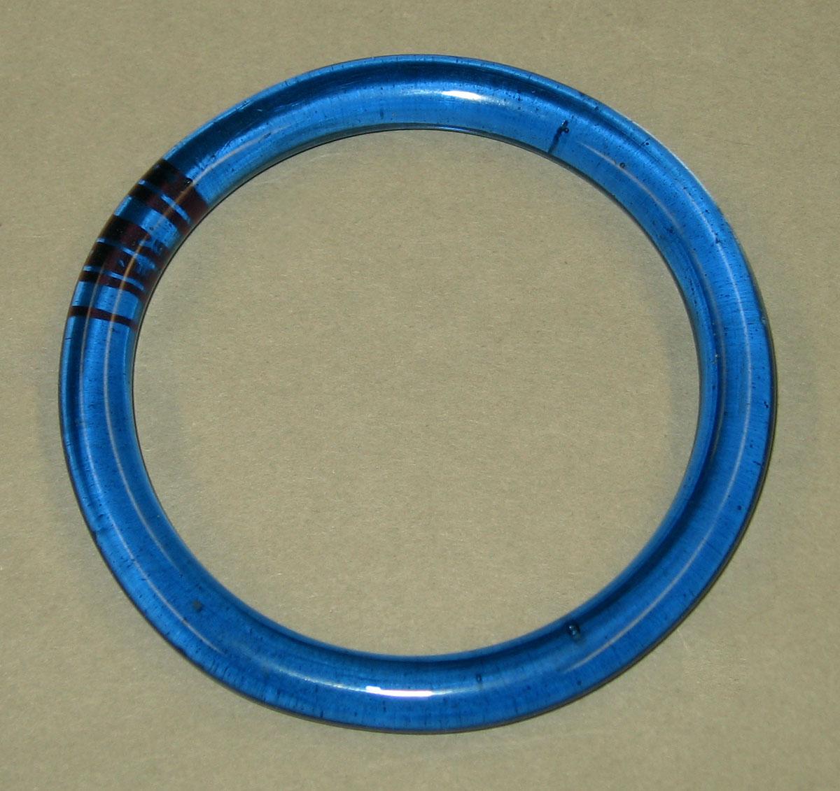 1981.0291.001 Glass ring