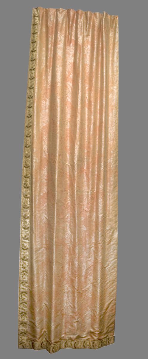1957.1362.001 A Window Hanging, Side Curtain