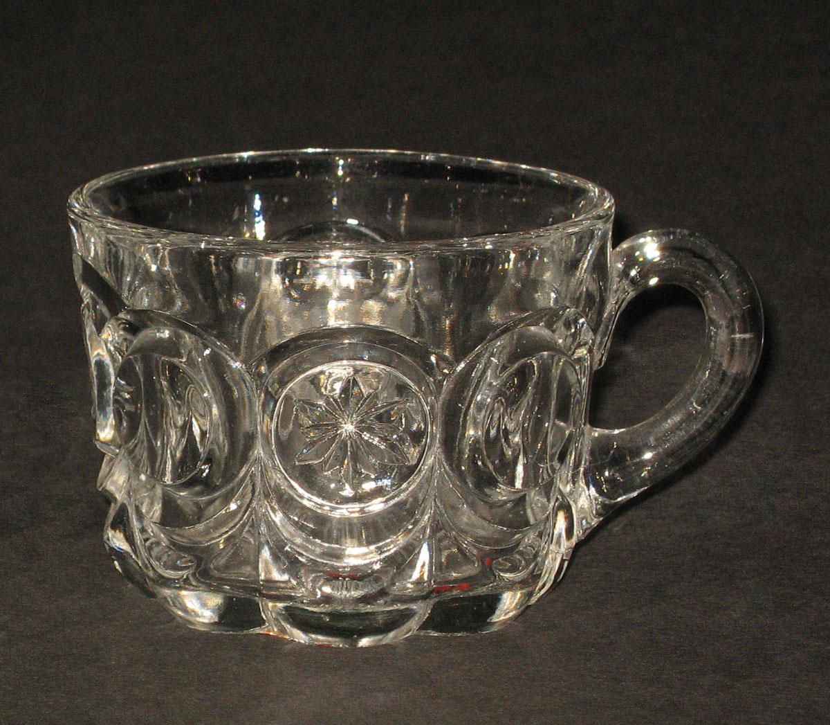 1982.0102 Pressed glass punch cup