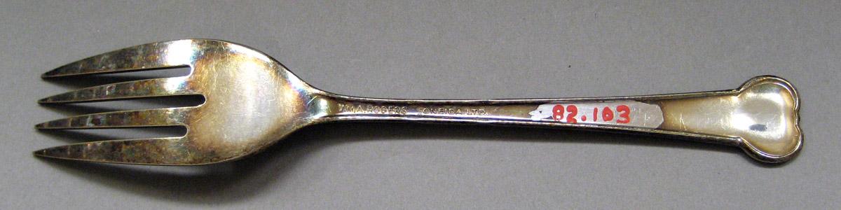 1982.0103 Silver Fork underside