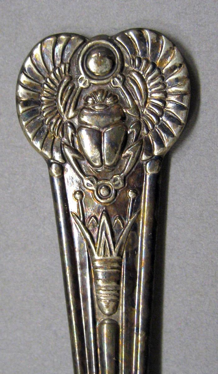 1982.0103 Silver Fork detail