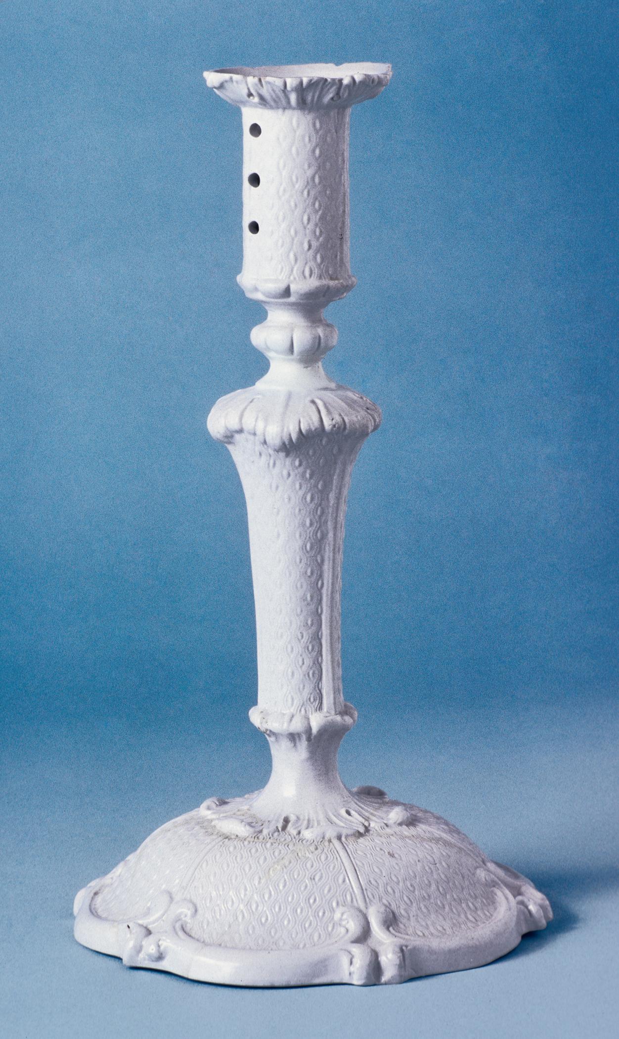 1982.0130 Candlestick