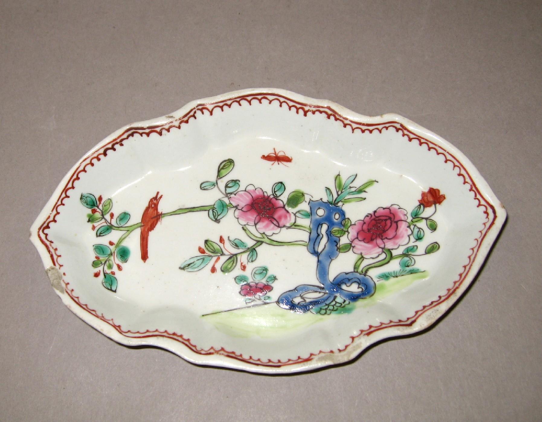 1982.0155 Soft-paste porcelain spoon tray