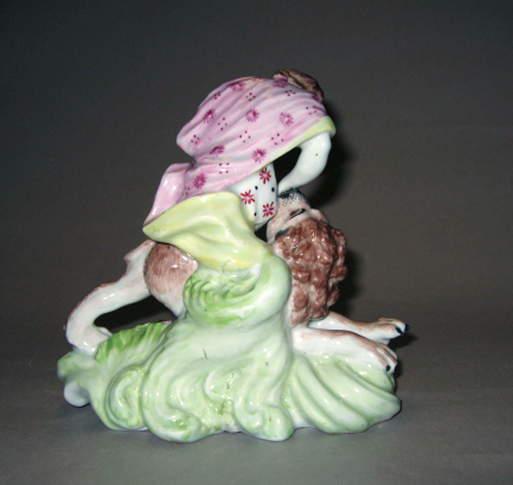 1982.0162 Porcelain figure (reverse)