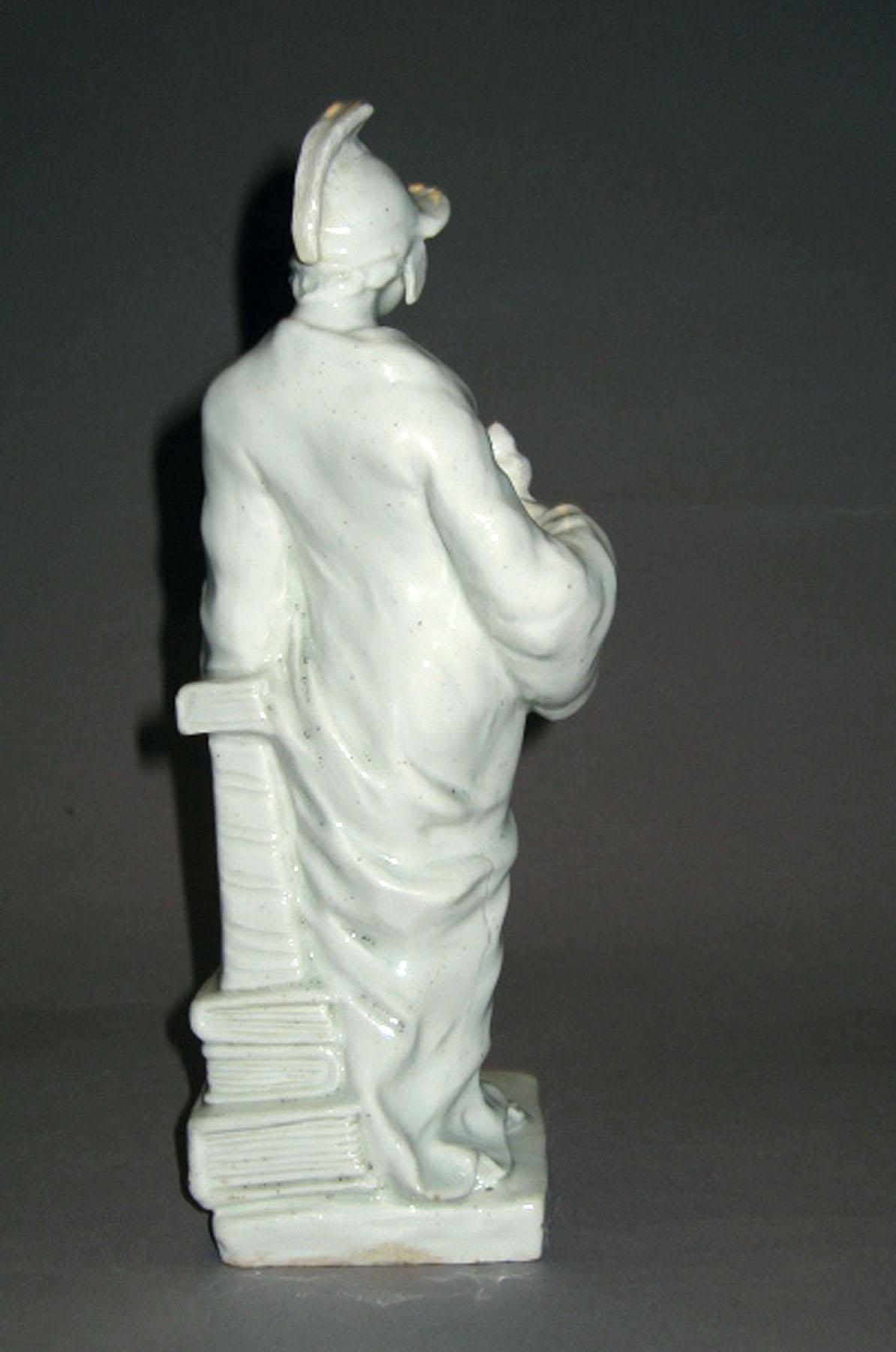 1982.0164 Porcelain figure (reverse)
