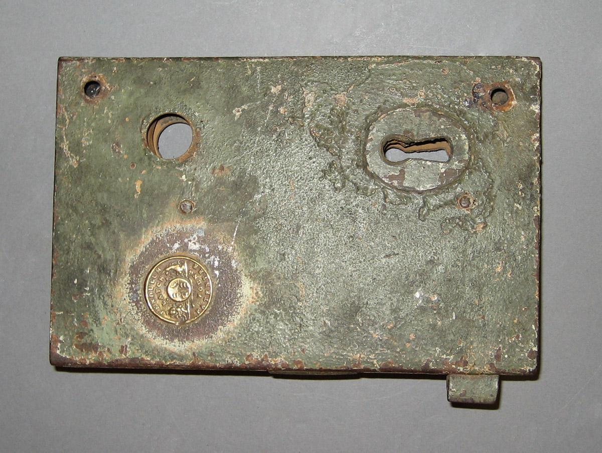 1982.0171 Lock