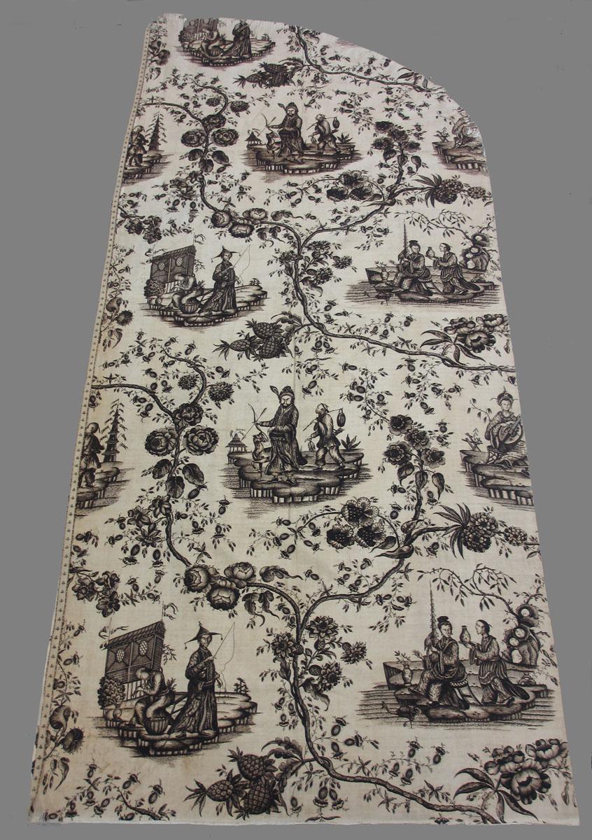 1957.1364.001 A Textile, printed obverse