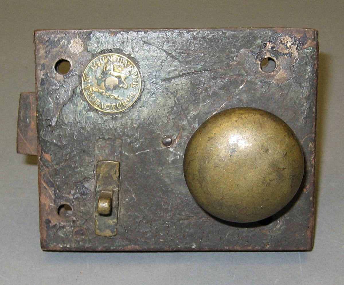 1982.0193 Lock