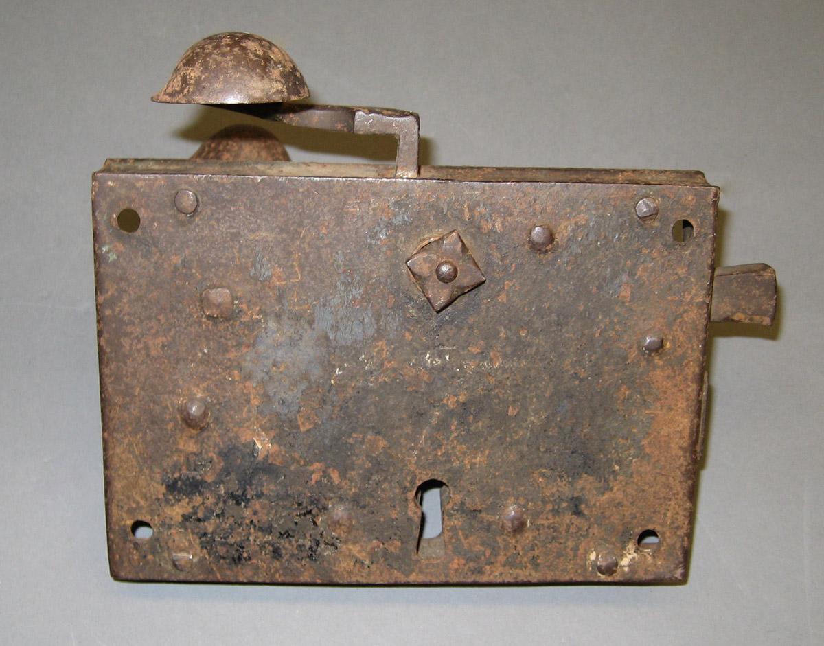 1982.0199 Lock