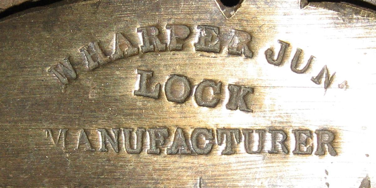 1982.0202 (mark) Keeper