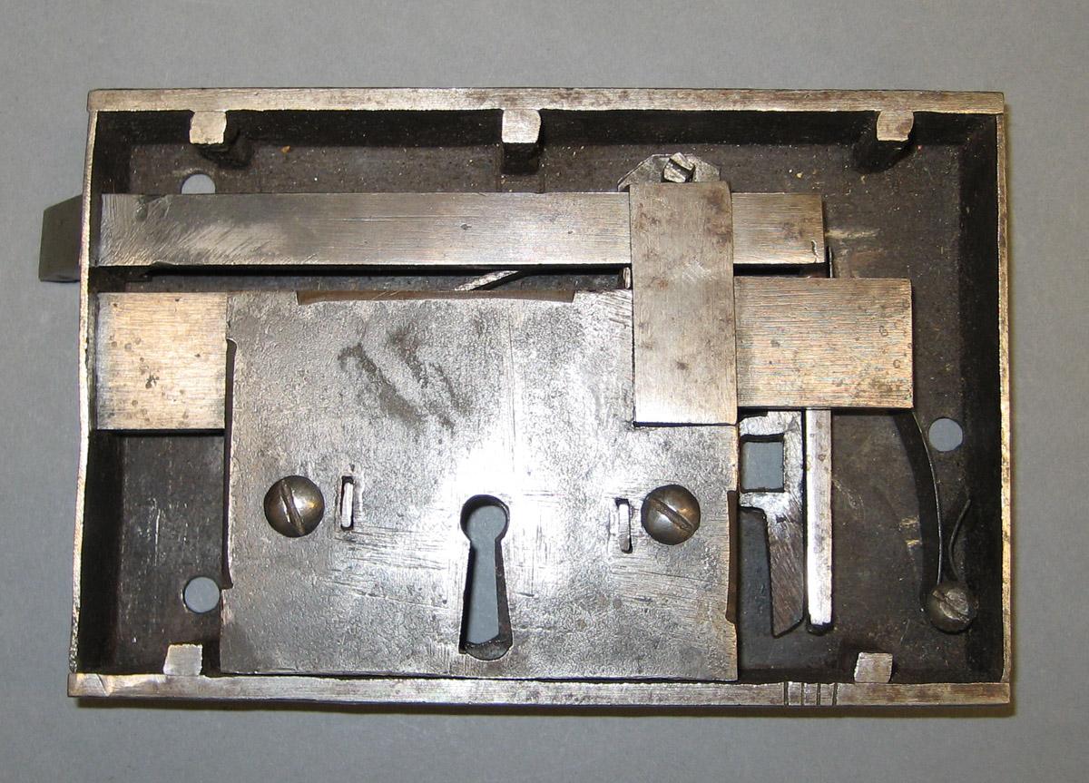 1982.0209 Lock (reverse)