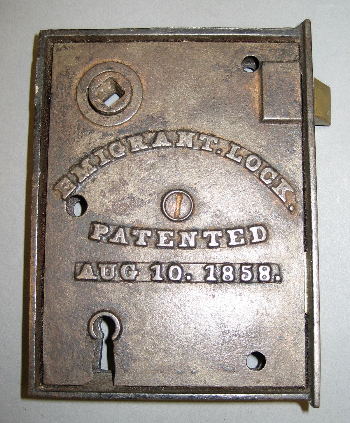 1982.0214 (back) Lock