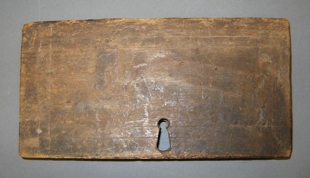 1982.0220 A Lock