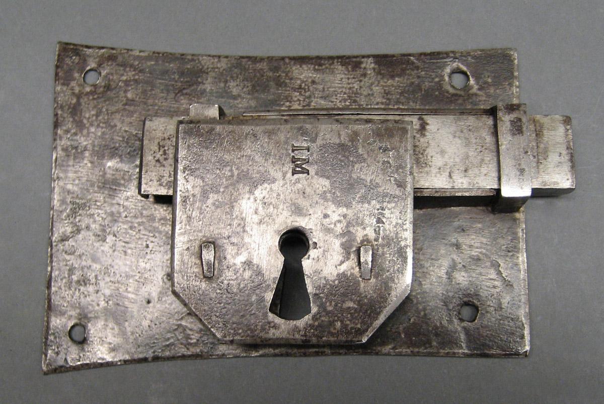 1982.0226 Lock (reverse)