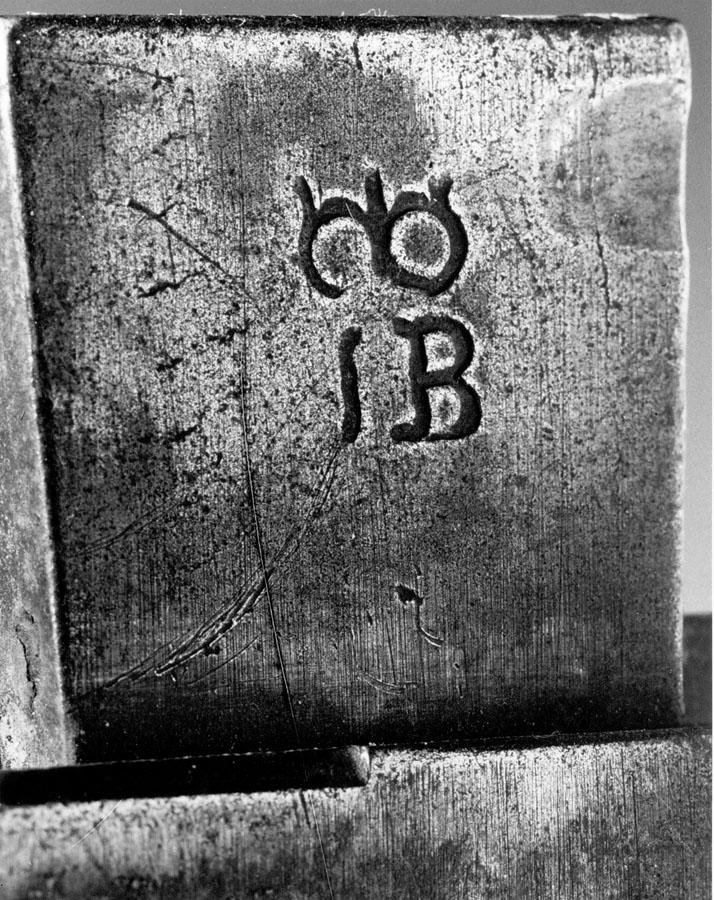1982.0230 Latch maker's mark