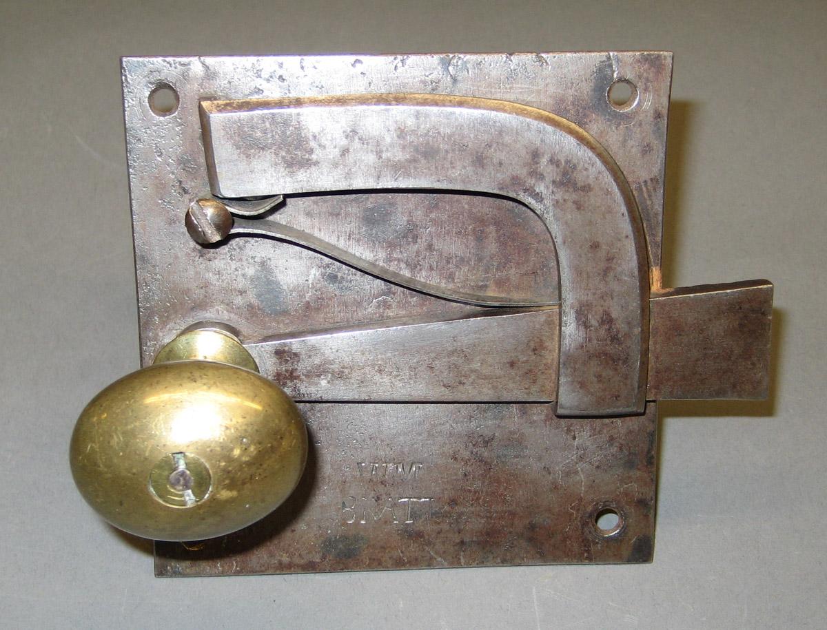 1982.0233 Latch (reverse)