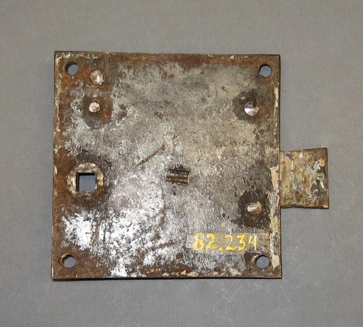 1982.0234 Plate Latch