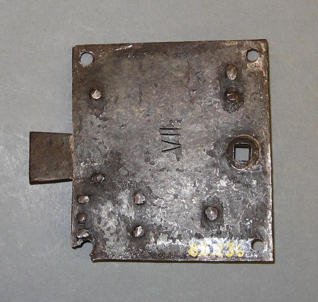 1982.0236 Latch