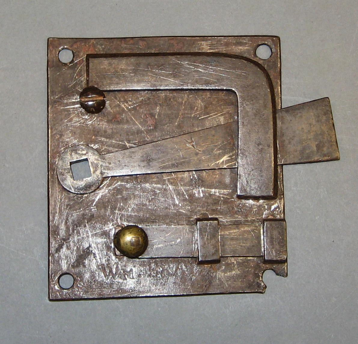 1982.0236 Latch (reverse)