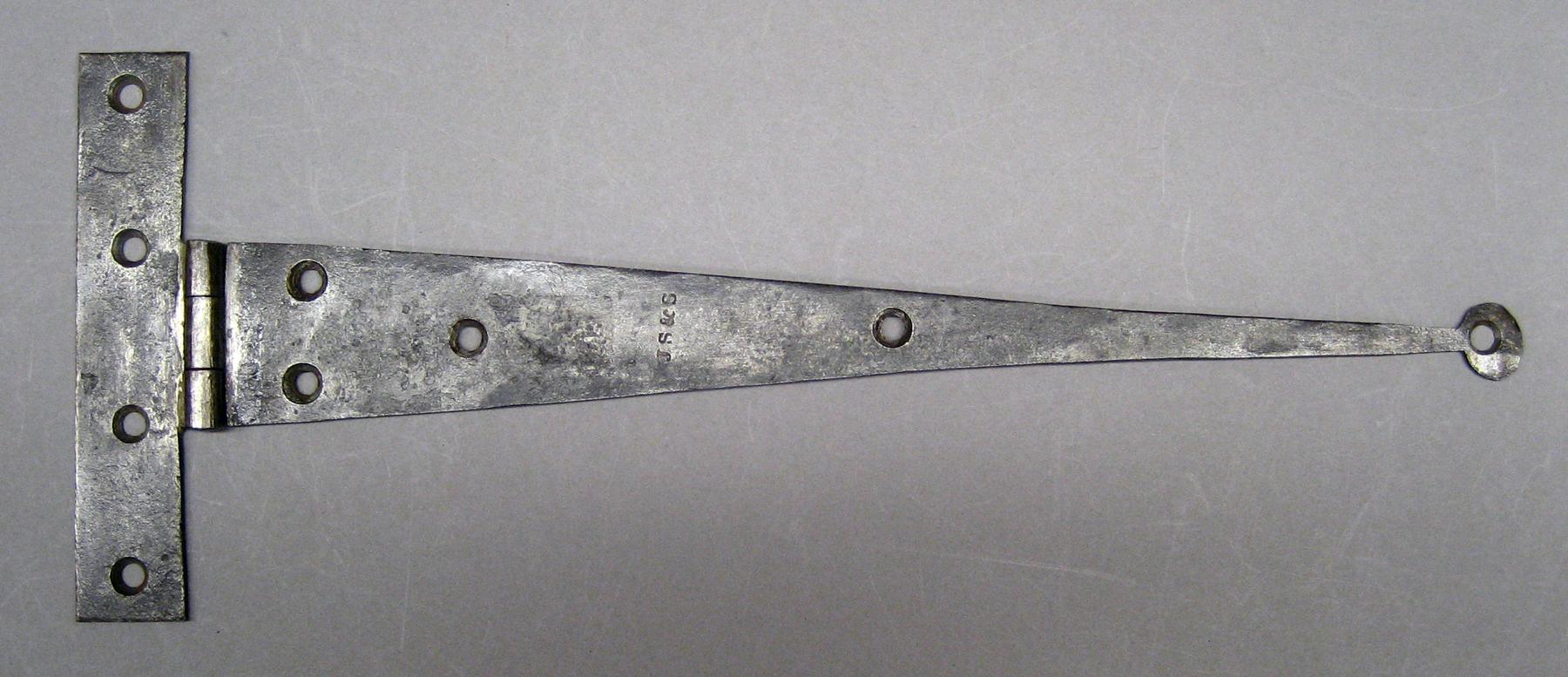 1982.0251.004 Hinge
