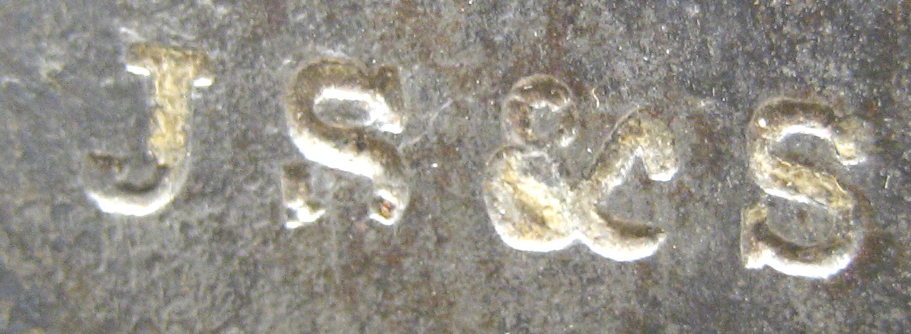 1982.0251.004 Hinge (mark)