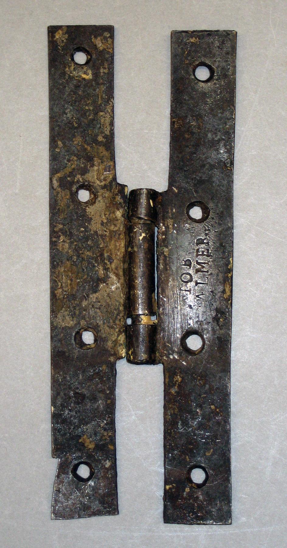 1982.0259.002 Hinge