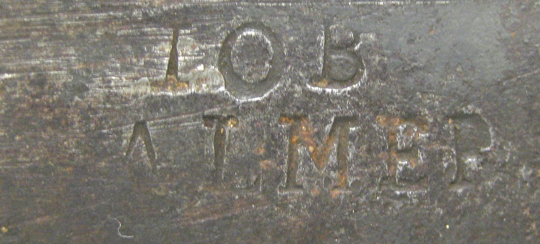 1982.0259.002 Hinge (mark)