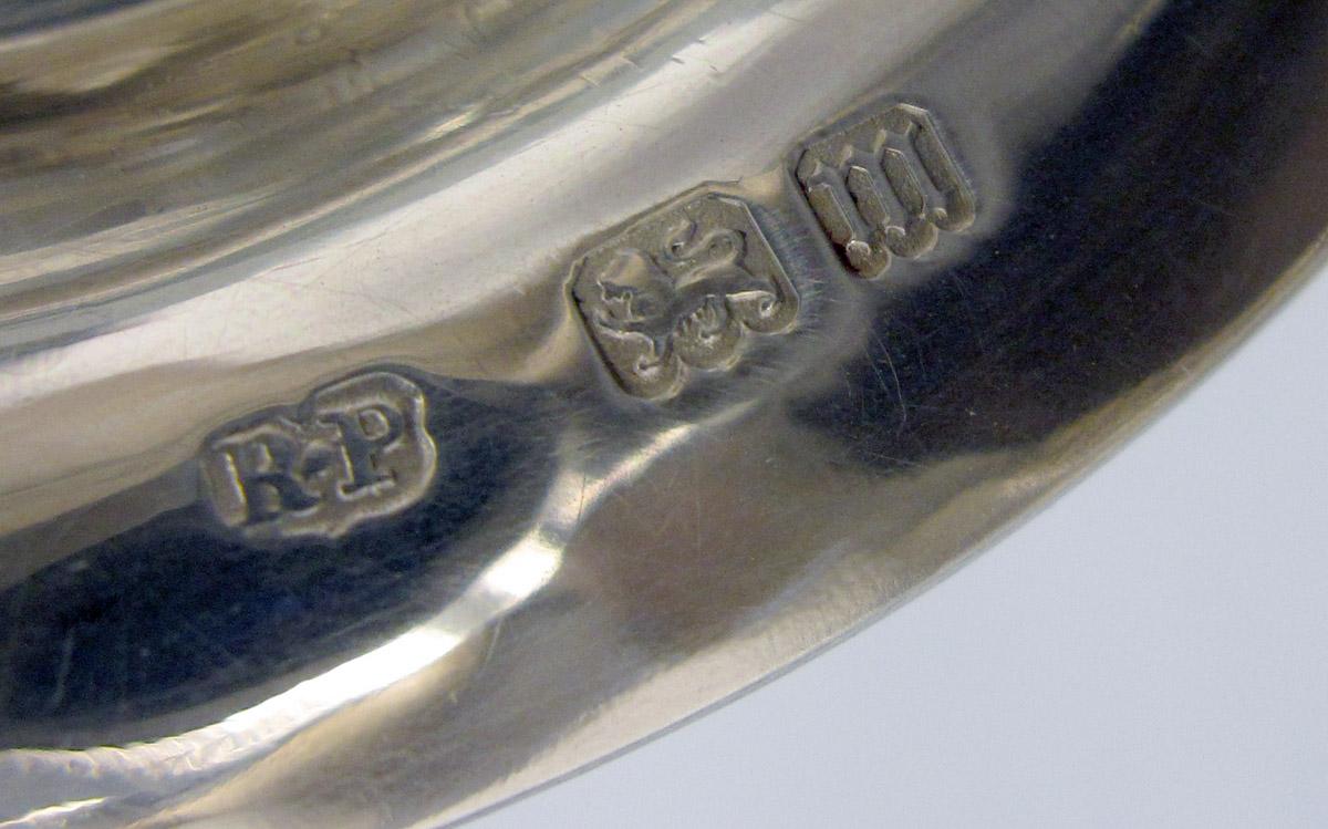 1982.0272.001 Silver Teapot marks lid