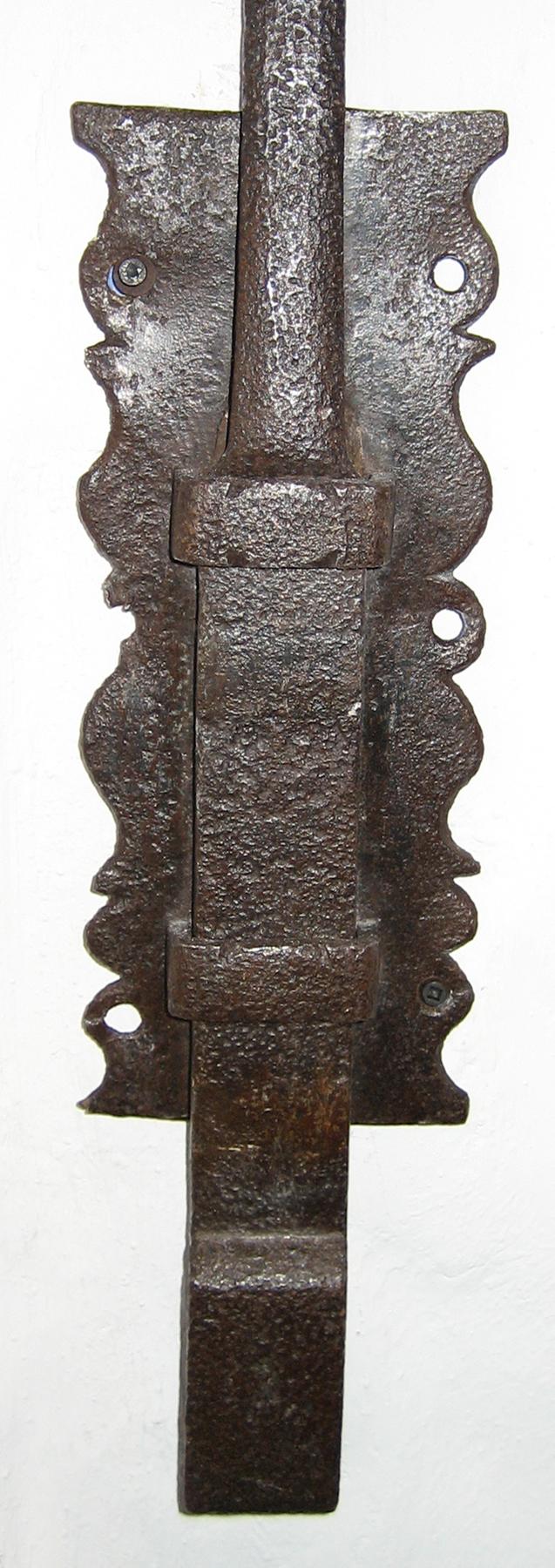 1982.0274.001 Door bolt (detail)