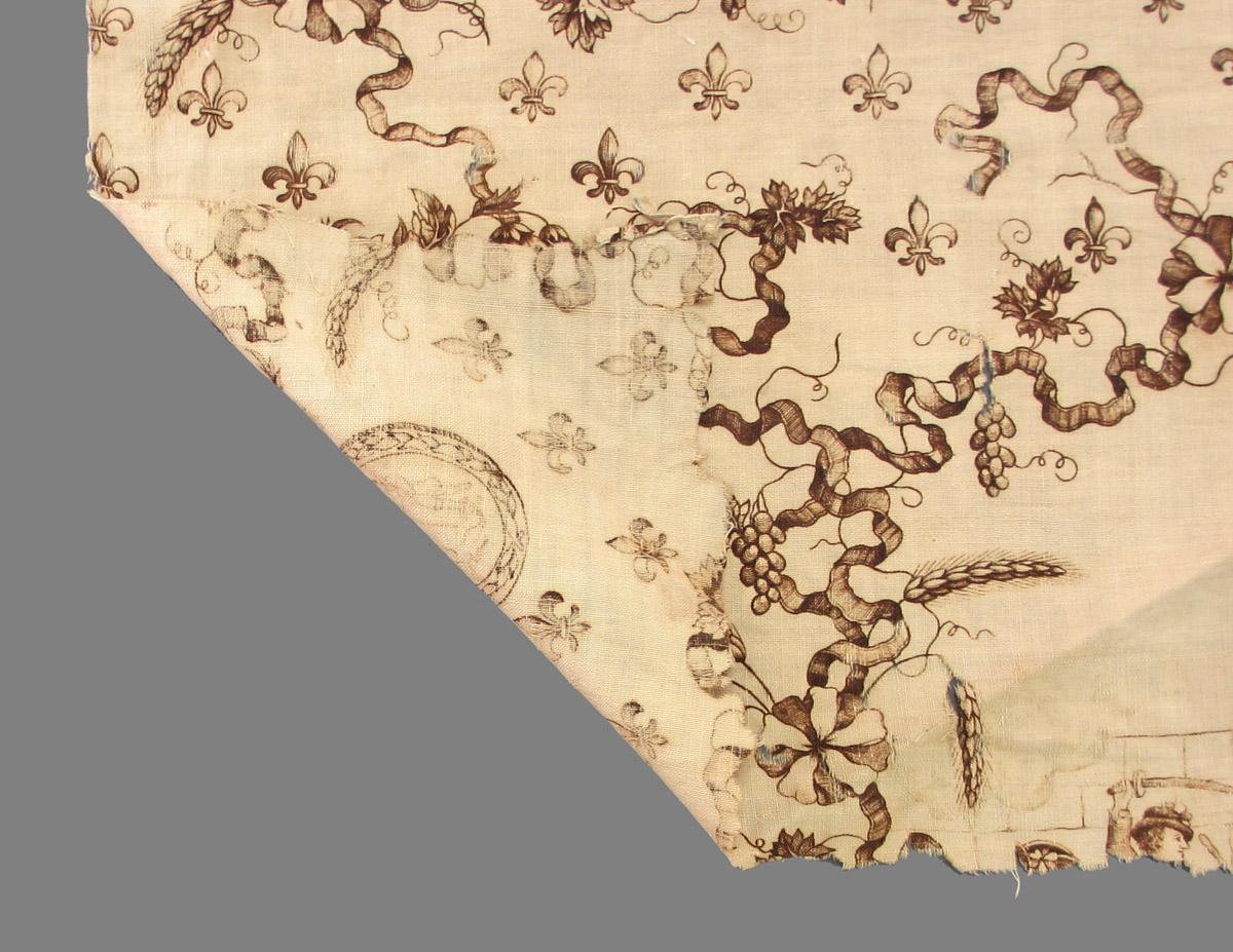 1982.0325 textile, printed folded corner