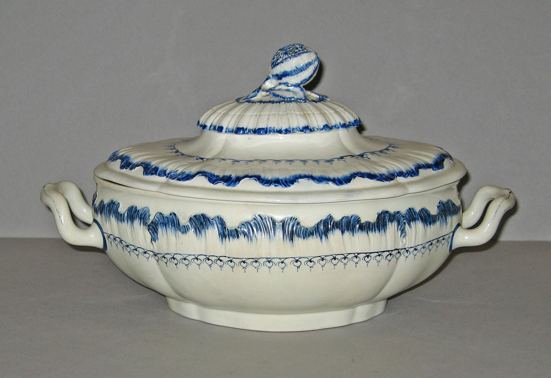 1982.0340 Pearlware tureen