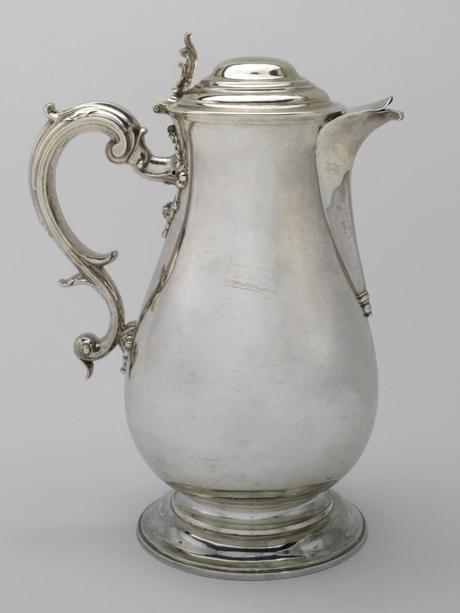 2011.0050 Pitcher, Ewer (view 2)