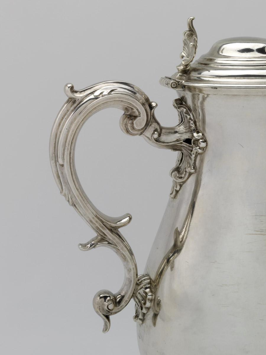 2011.0050 Pitcher, Ewer (view 5)