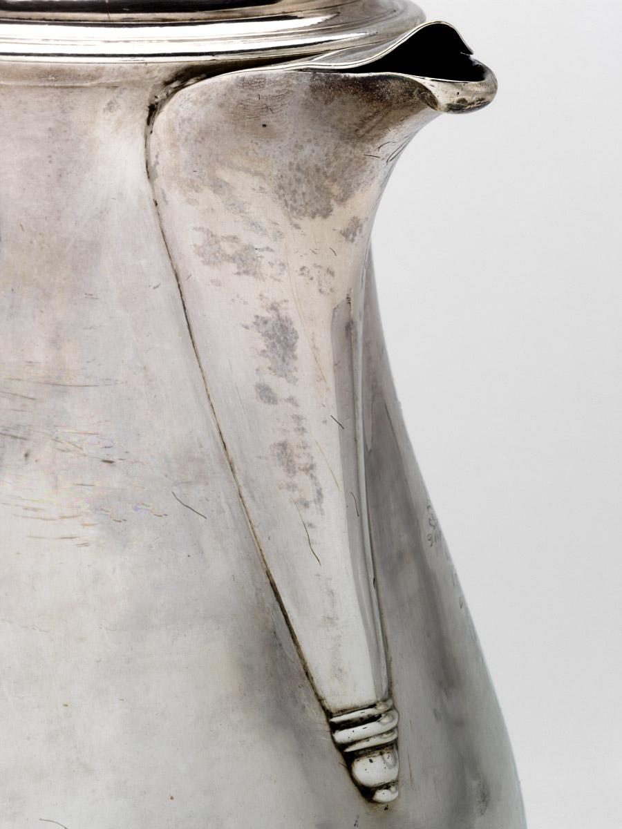 2011.0050 Pitcher, Ewer (view 6)