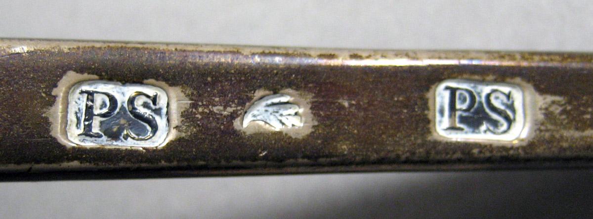 1957.1374 Silver Ladle mark
