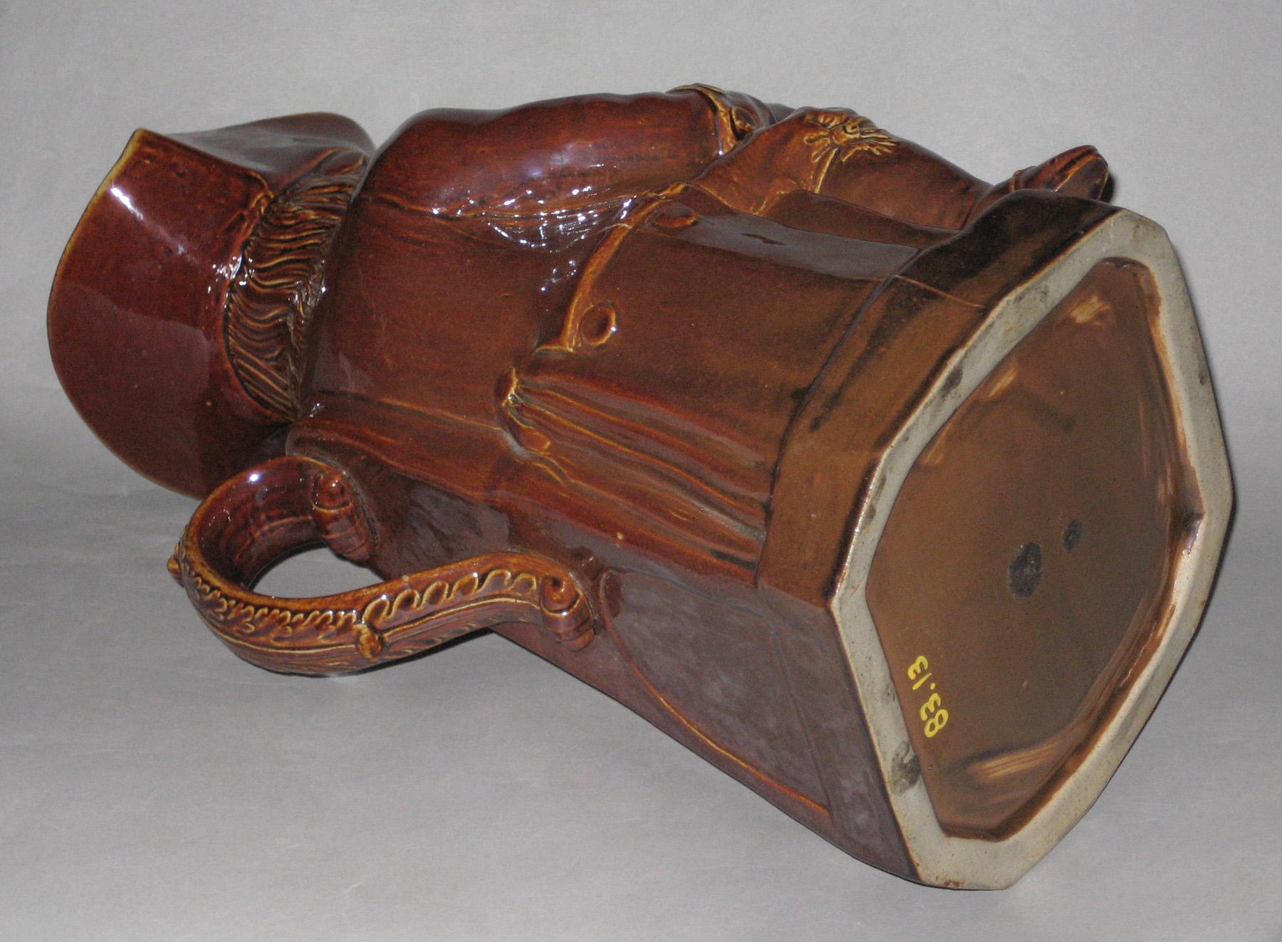 1983.0013 Stoneware toby jug (bottom)