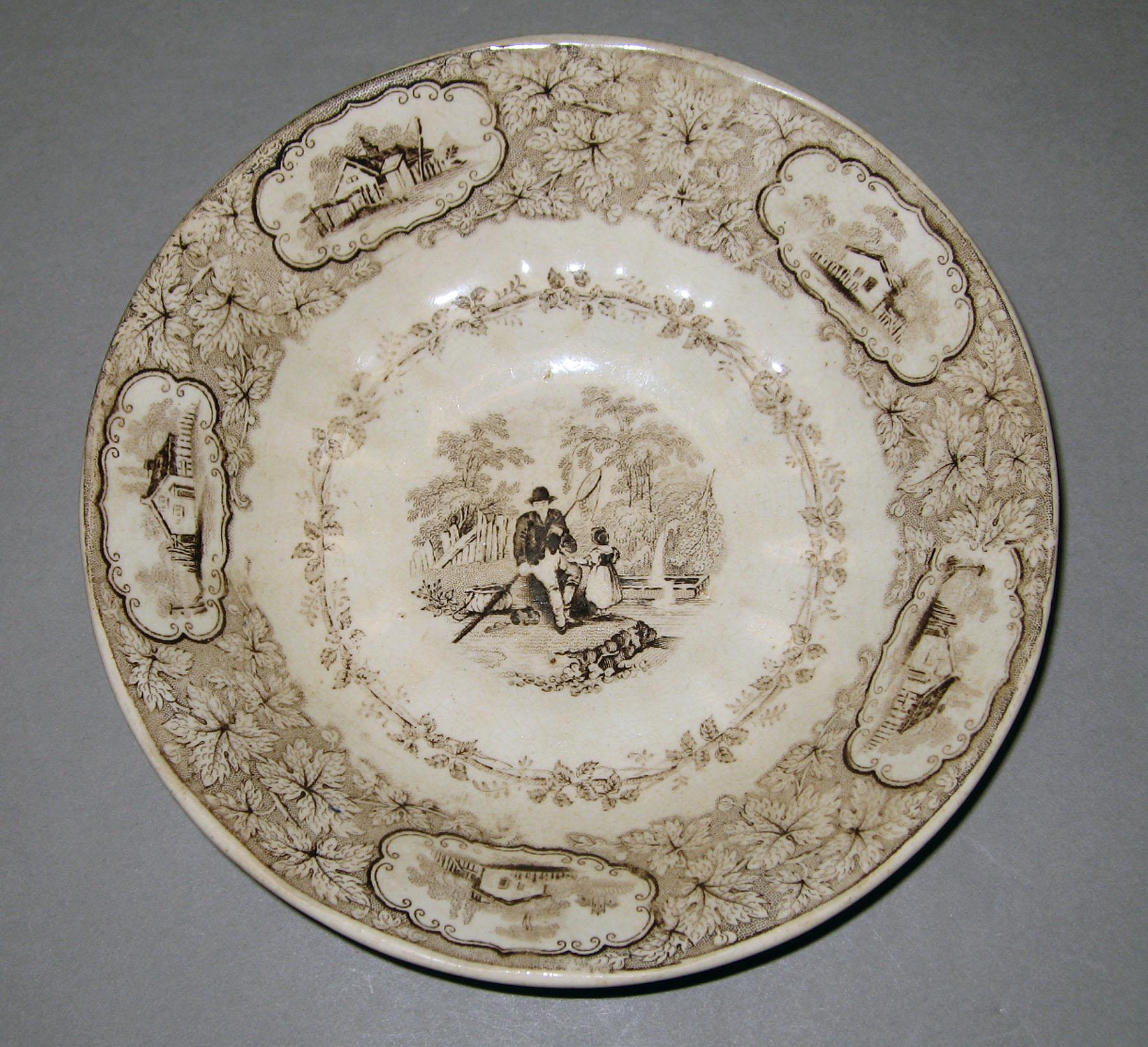 1983.0019 B Earthenware saucer