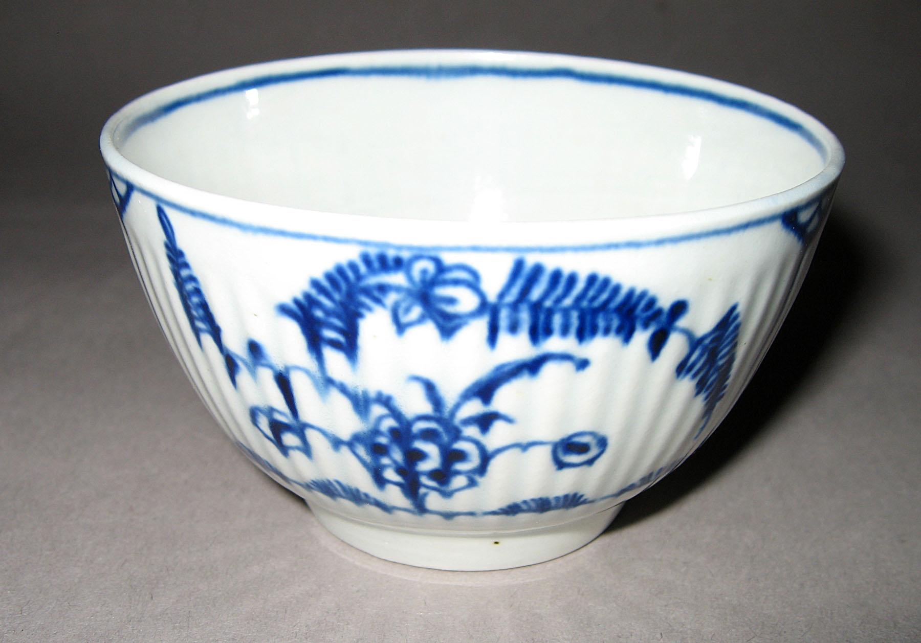 1983.0024 A teabowl