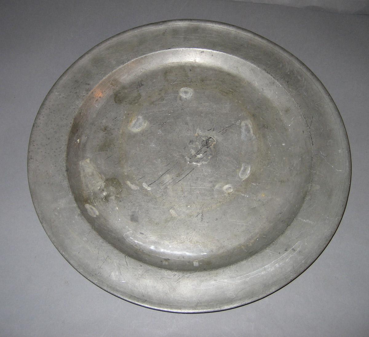 1983.0033 Dish