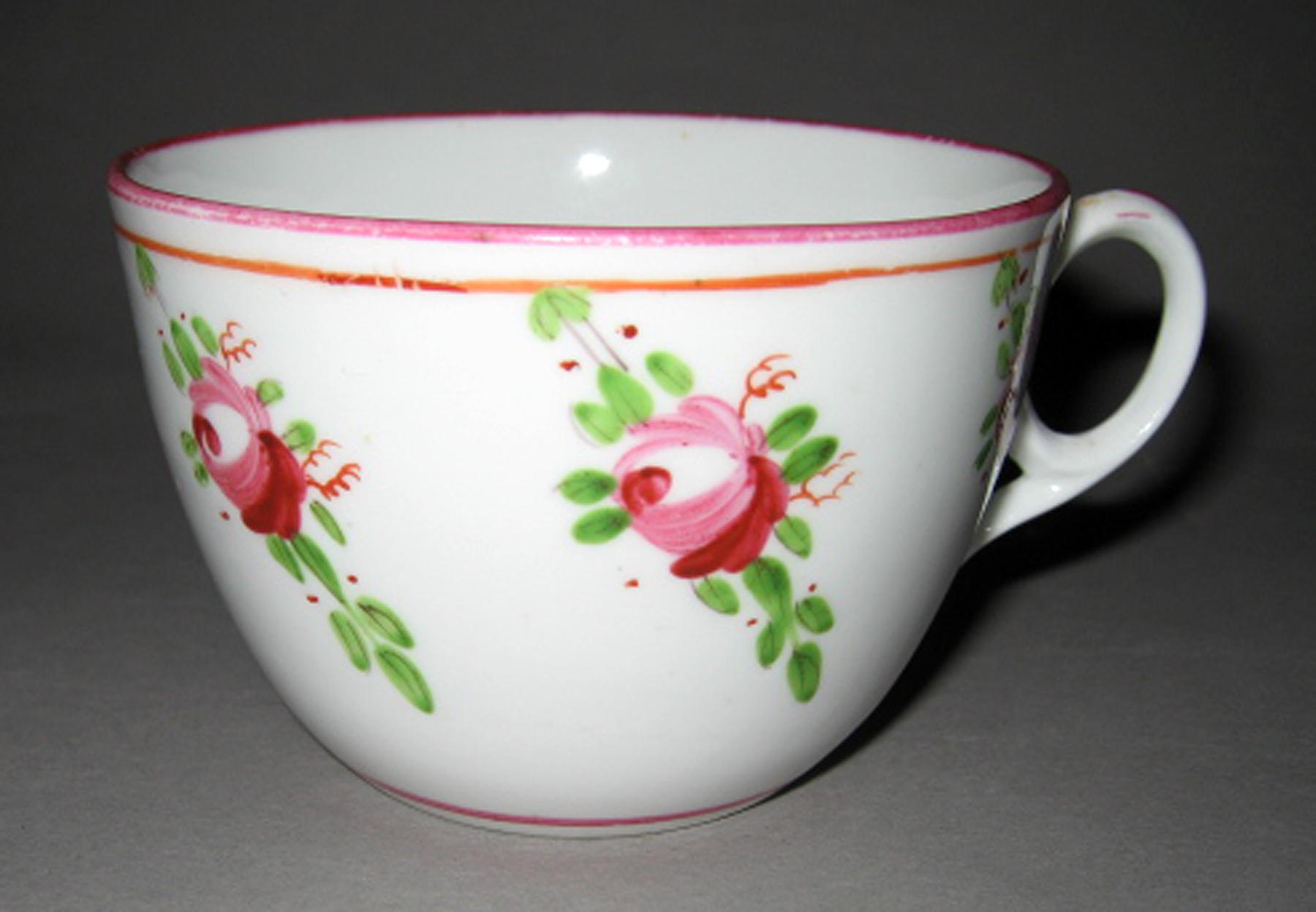 1983.0039.007 A Teacup