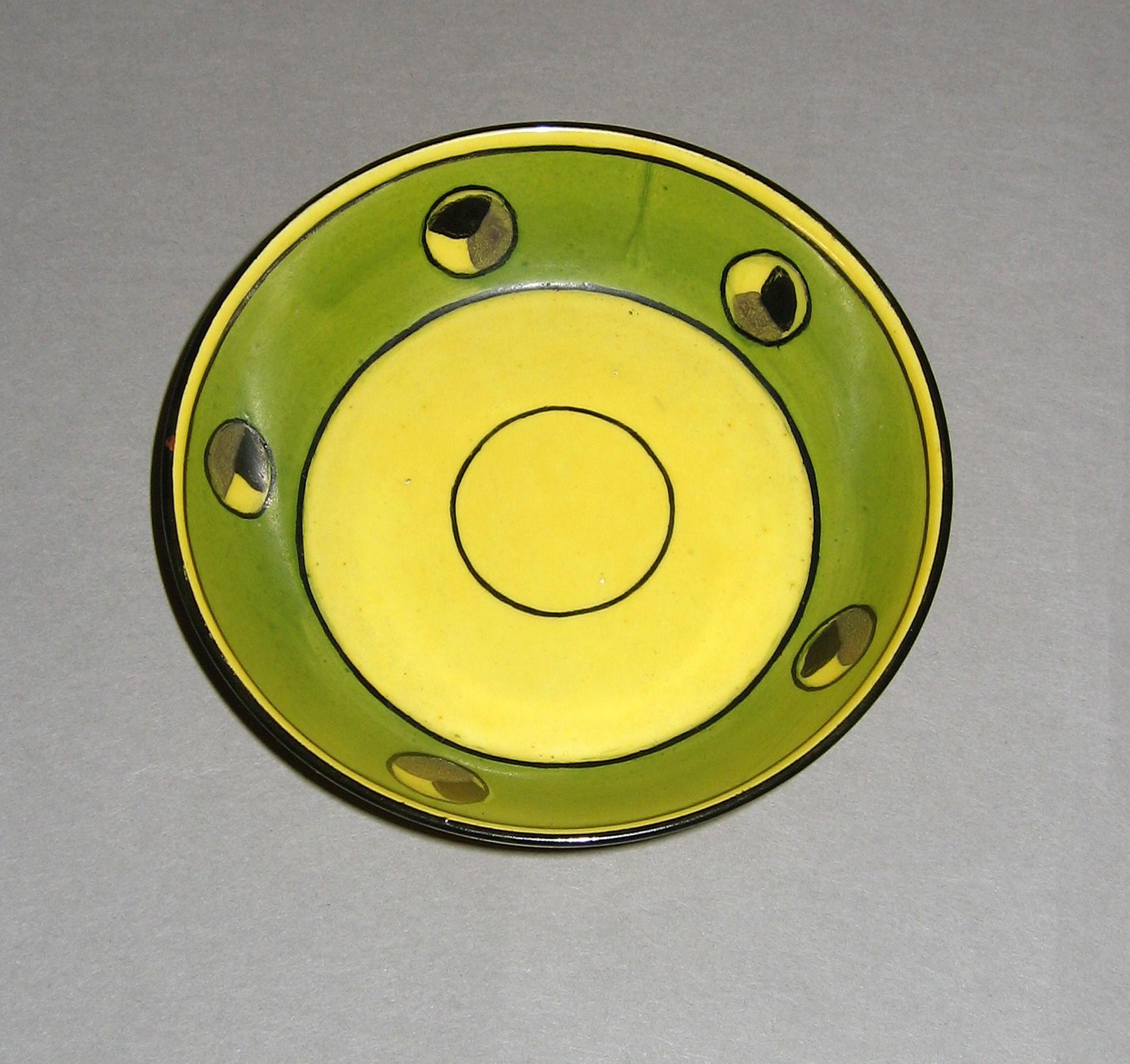 1983.0049 B Saucer