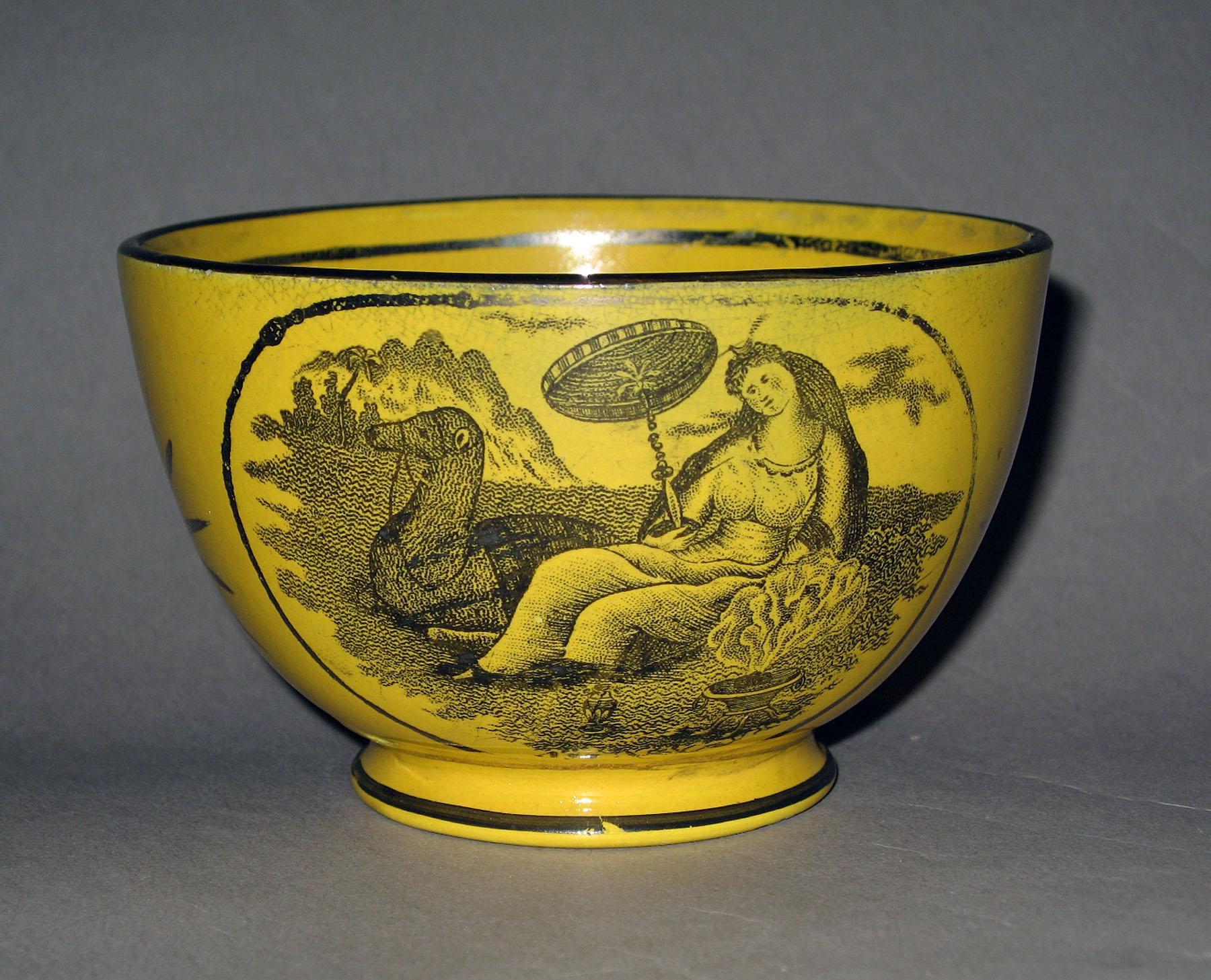 1983.0052 (side 2) Lusterware teabowl