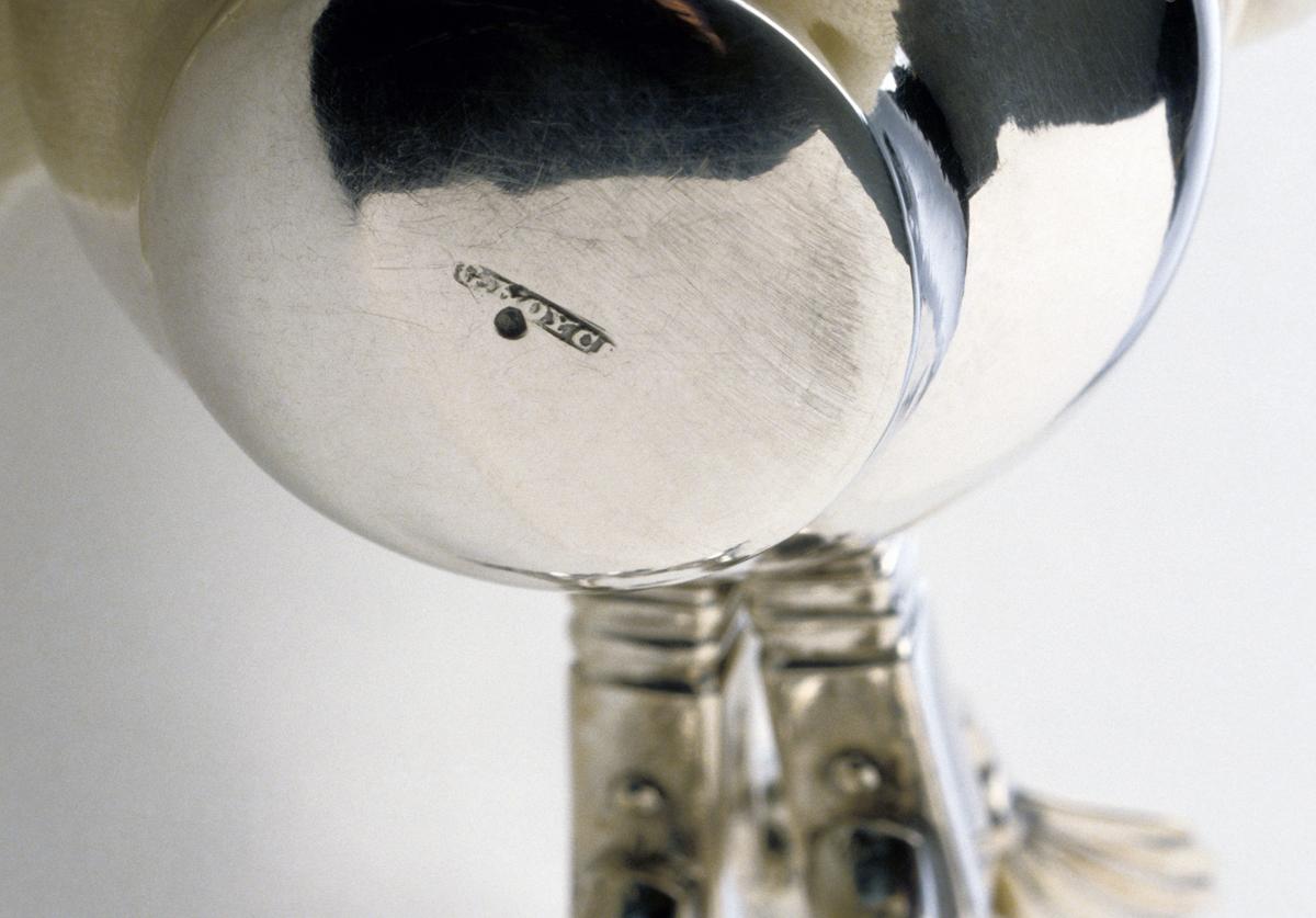 1983.0061 Dish Cross, detail 2