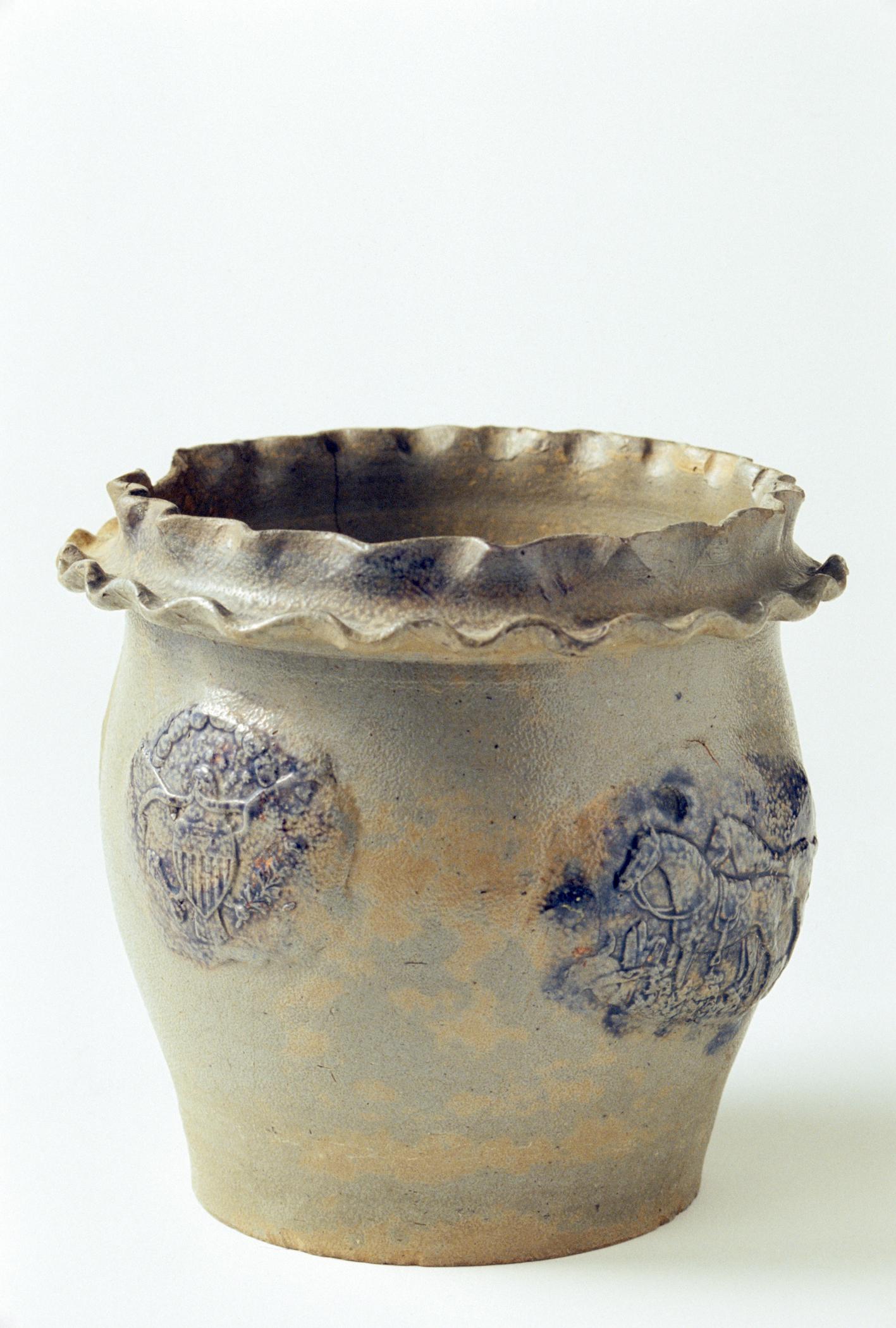 1983.0100 Flowerpot